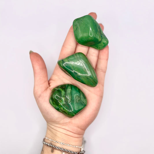 Jade Verde africano rodado - White Shine