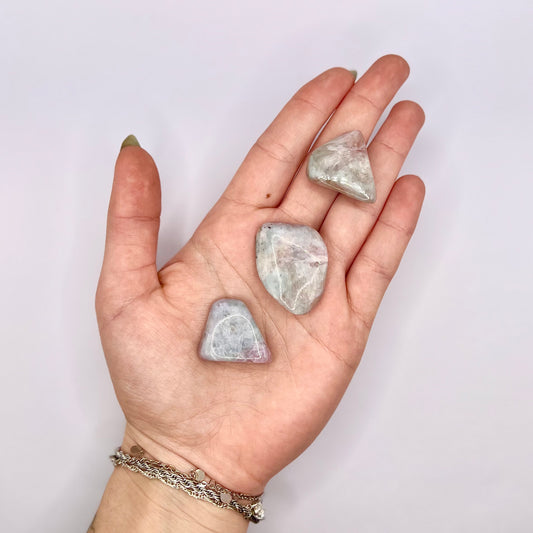 Charoita rodado - White Shine