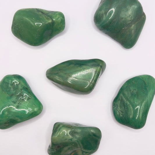 Jade Verde africano rodado - White Shine