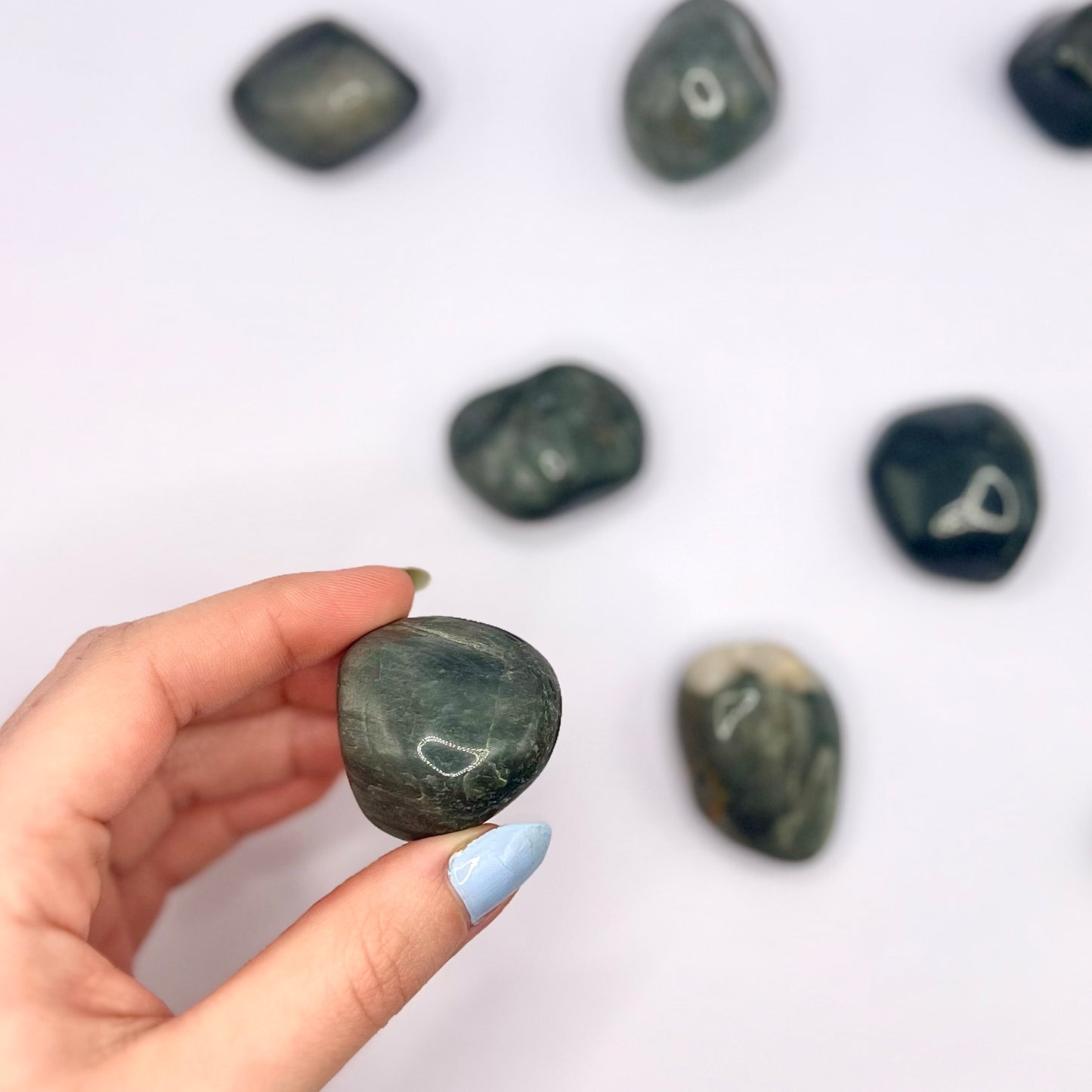 Ojo de Gato rodado - White Shine