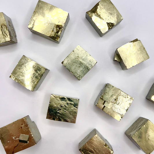 Pirita cúbica - White Shine