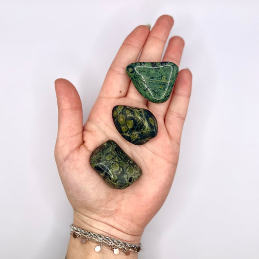 Jaspe Kambaba rodado - White Shine