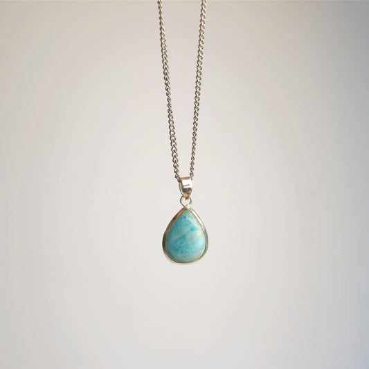 Collar cabujón de Larimar