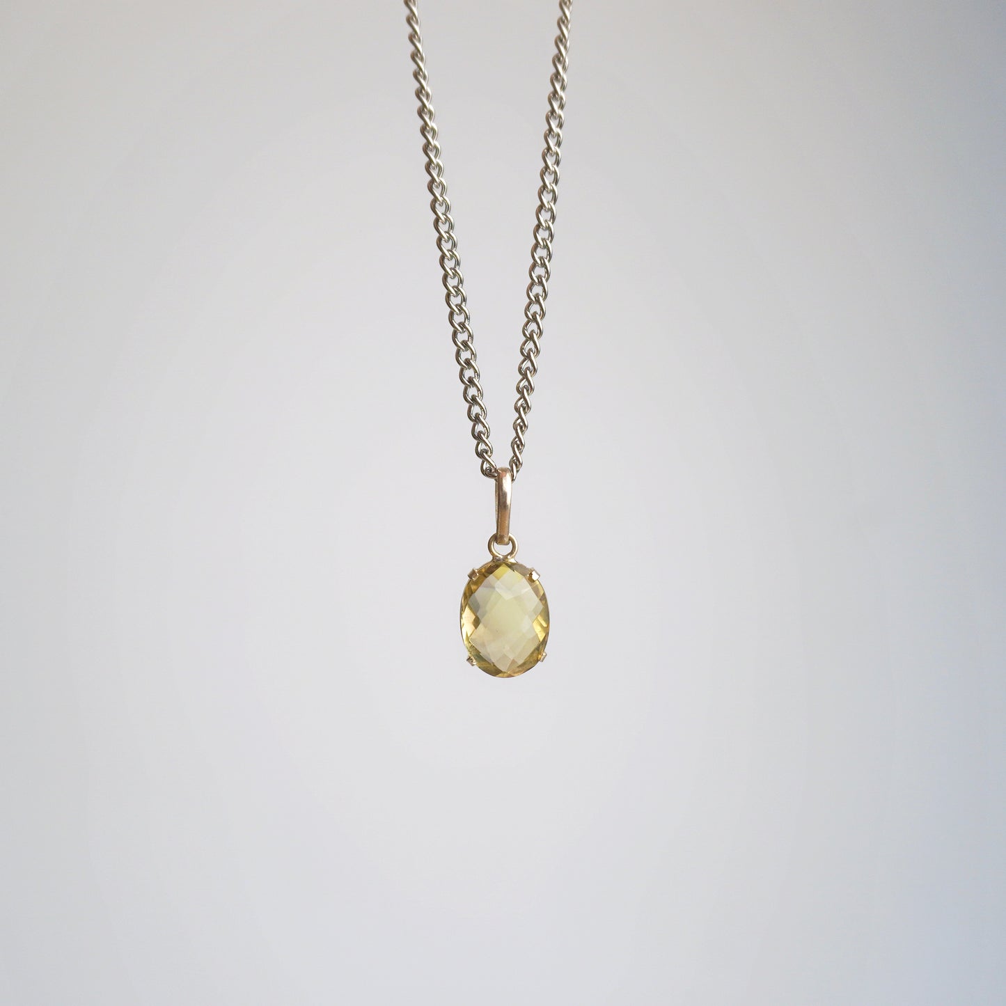 Collar óvalo Citrino