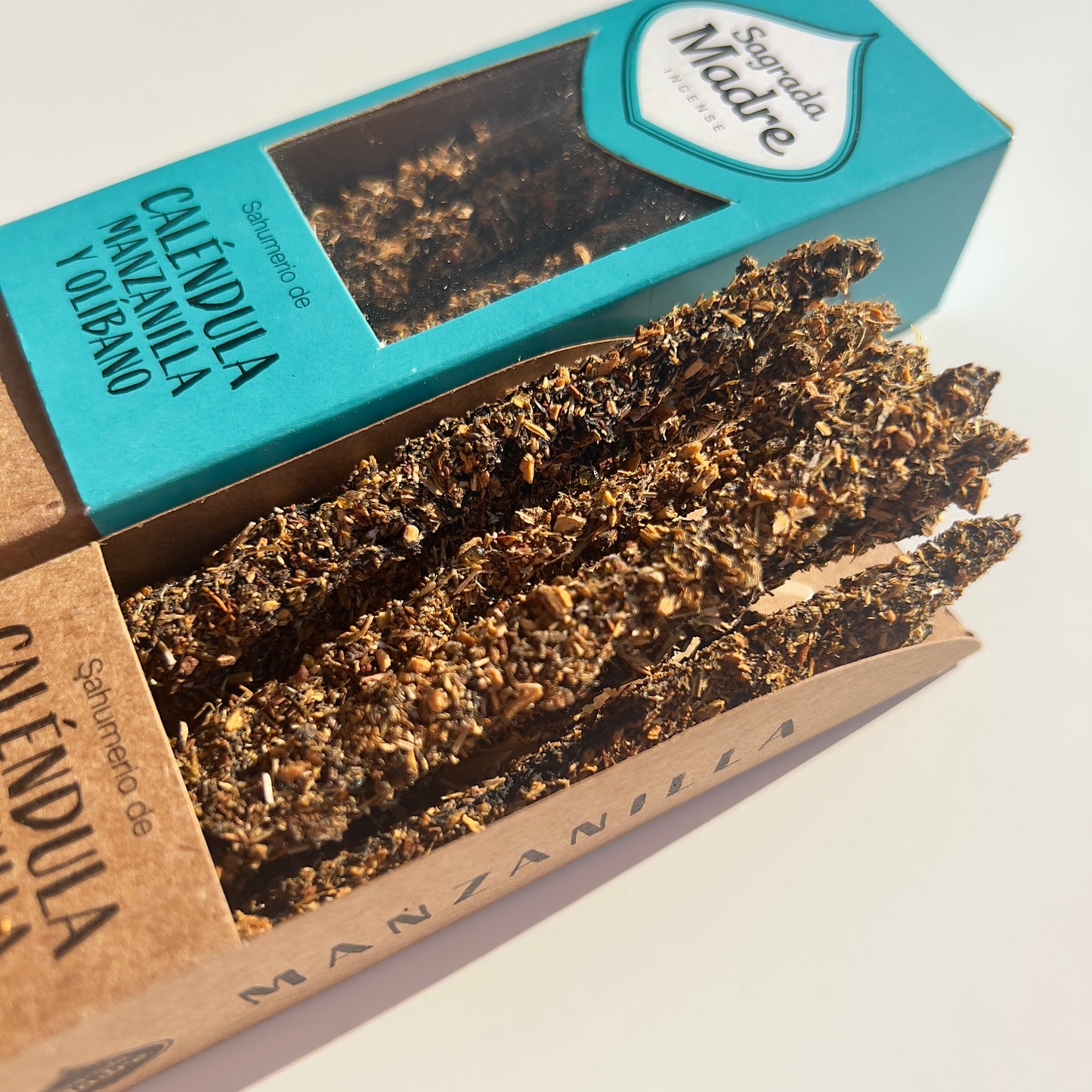 Incienso Caléndula, Manzanilla y Olíbano - Sagrada Madre - White Shine