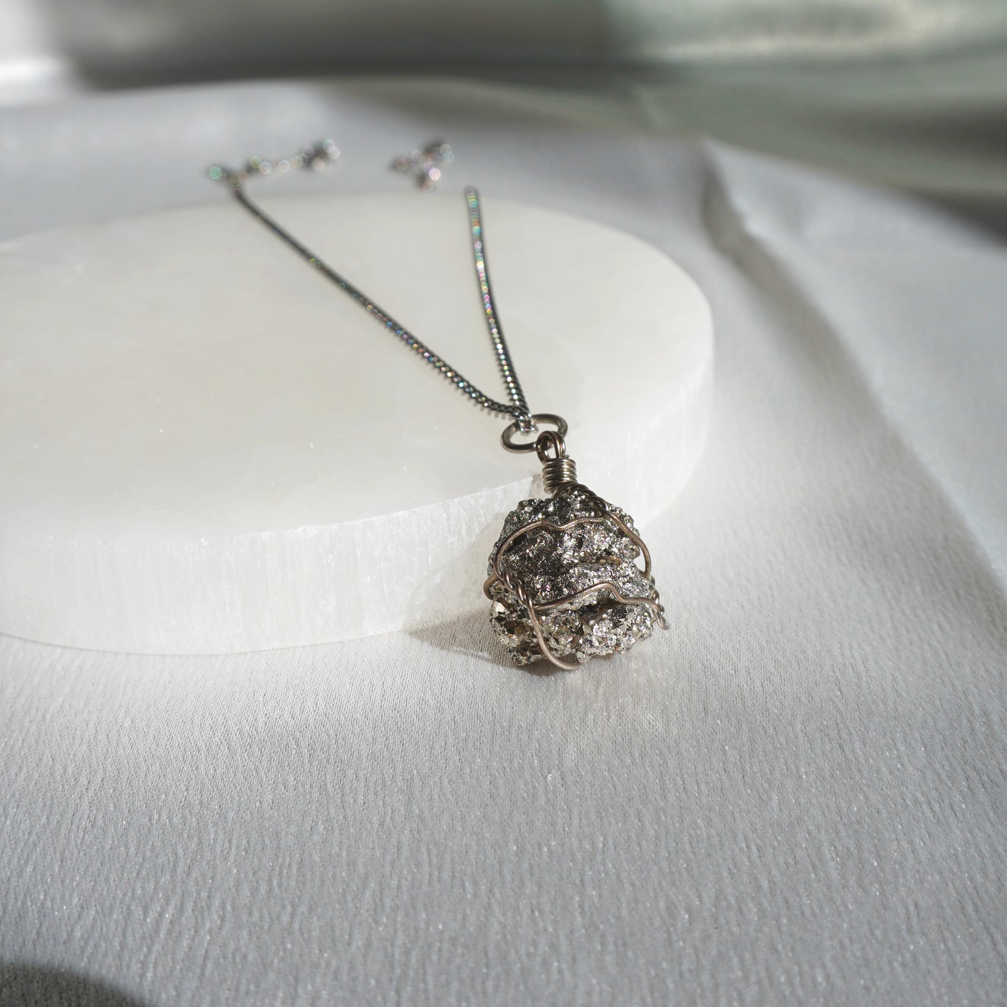 Collar Pirita en jaulita | Éxito y riqueza