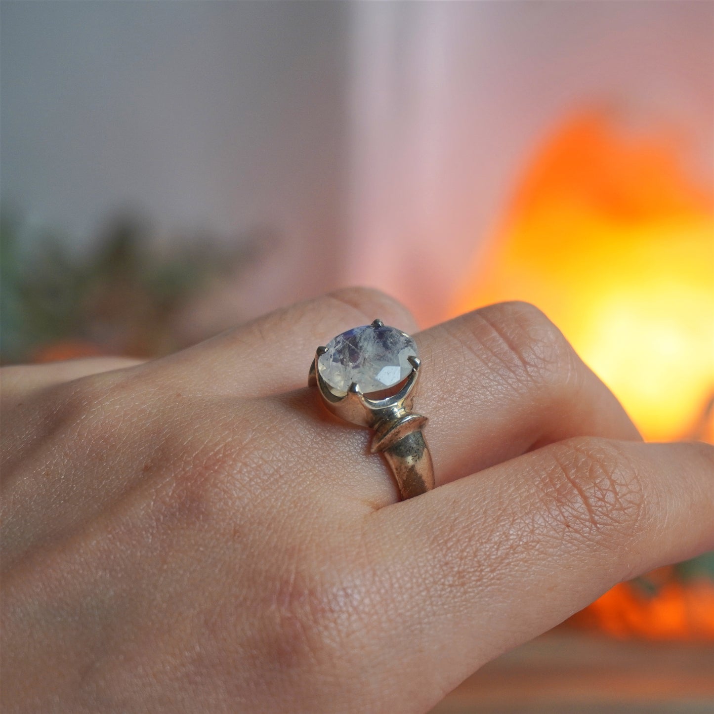 Anillo Piedra Luna | Energía femenina e intuición
