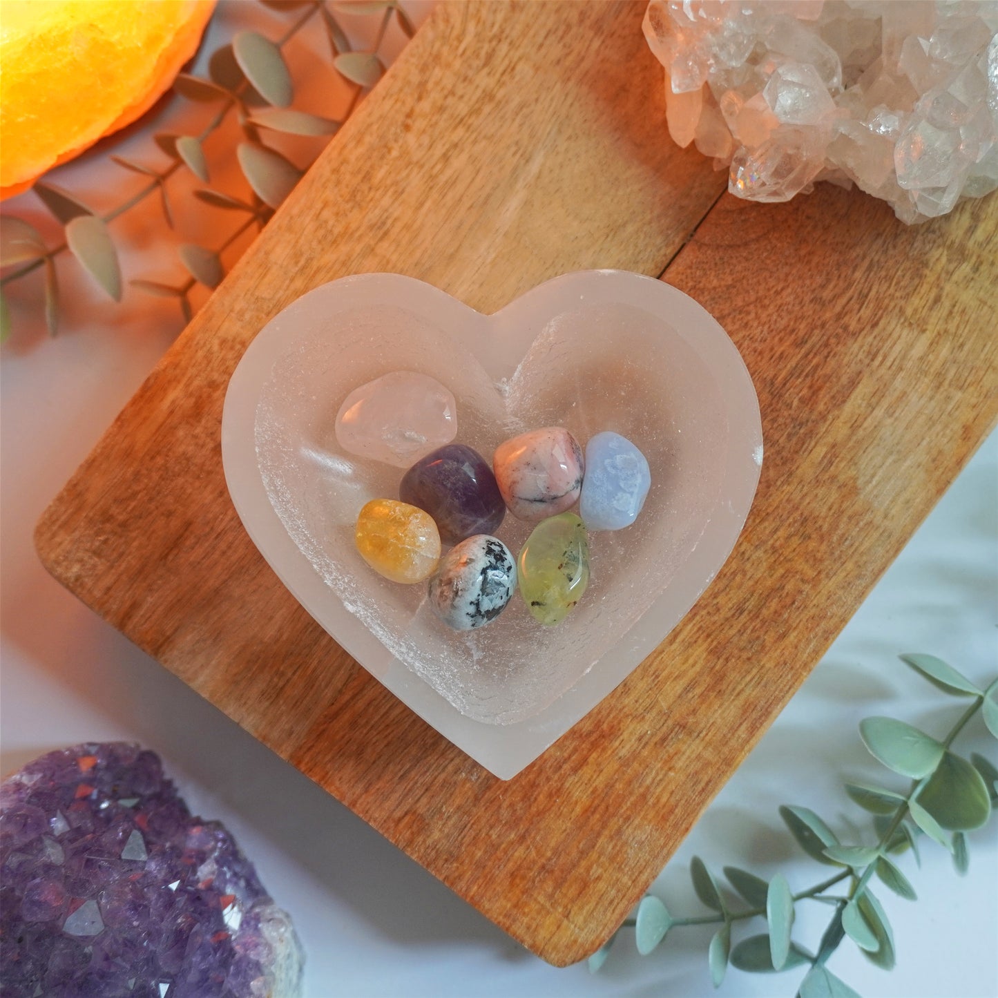 Bol Corazón de Selenita | Limpieza energética y atmósfera pacífica