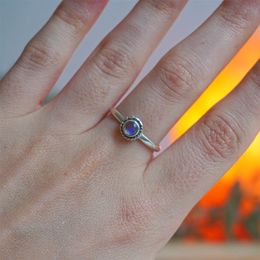 Anillo Piedra Luna | Energía femenina e intuición