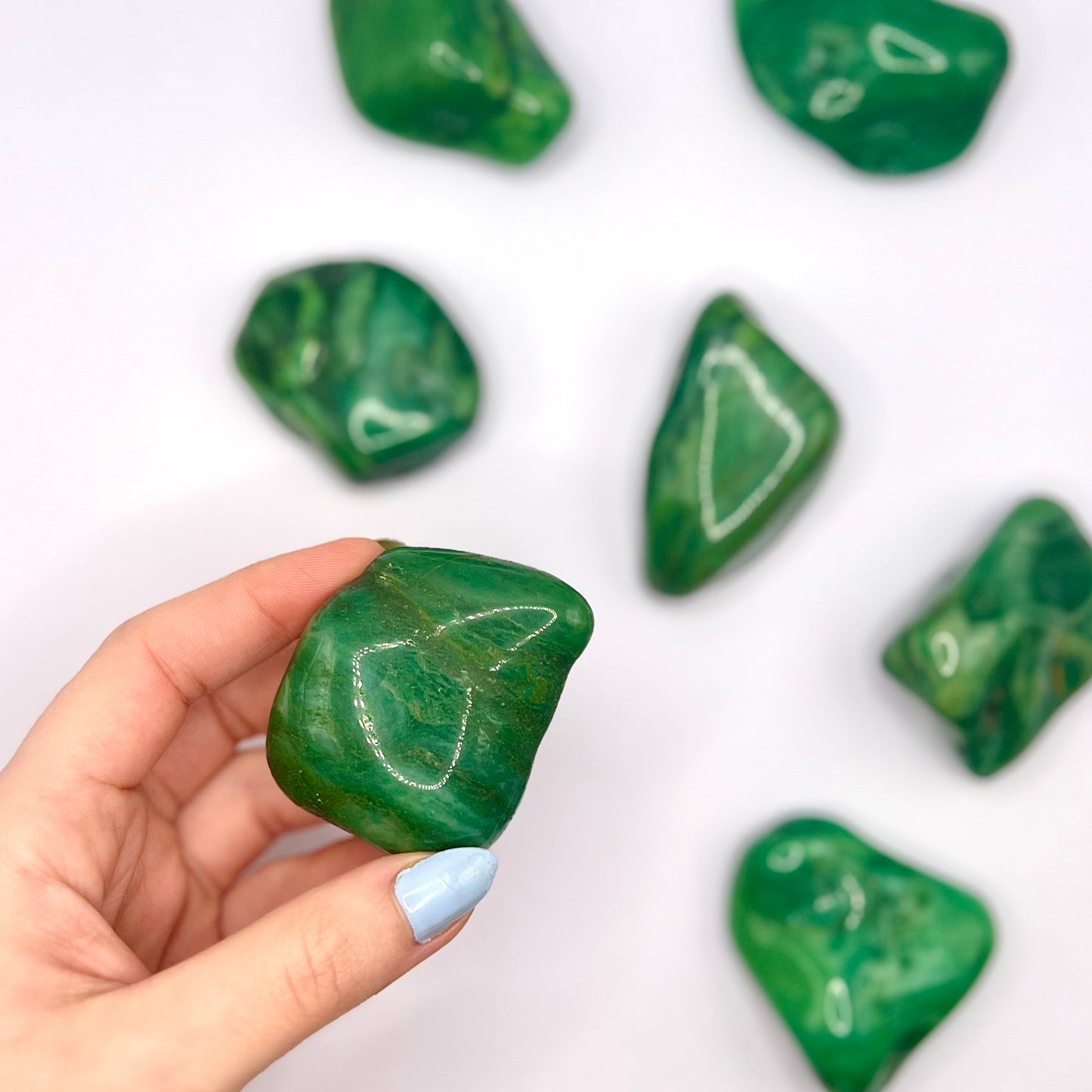 Jade Verde africano rodado - White Shine