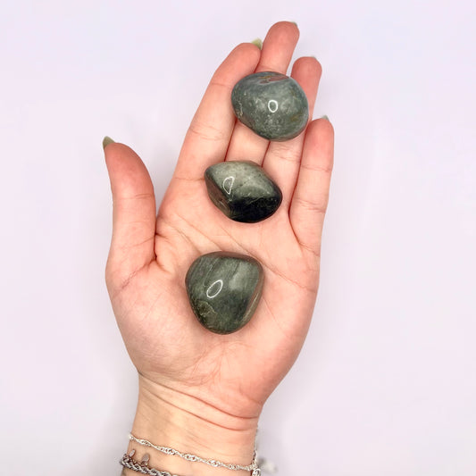 Ojo de Gato rodado - White Shine