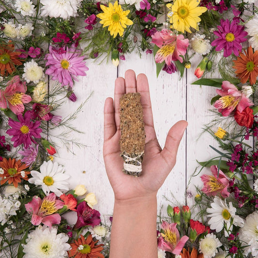 Sahumito Mirra y Palo Santo - Limpieza y armonía - Sagrada Madre - White Shine