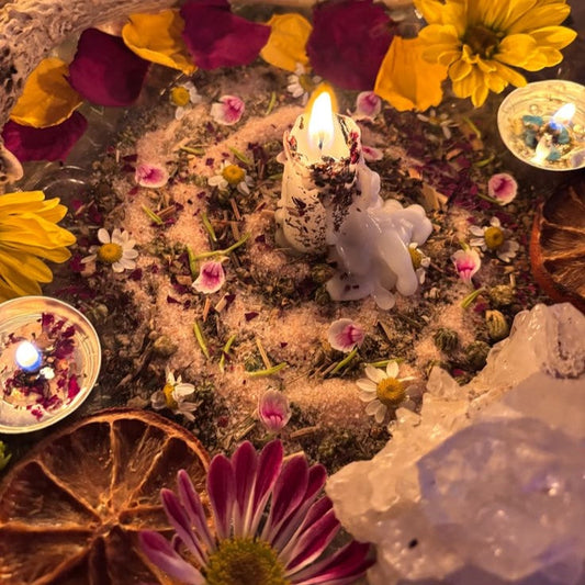 La energía de junio y la Noche de San Juan: rituales, minerales y limpieza energética