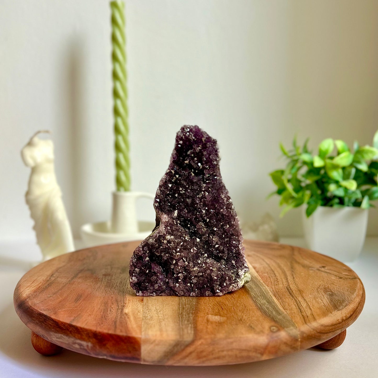 Drusa de Amatista con base plana
