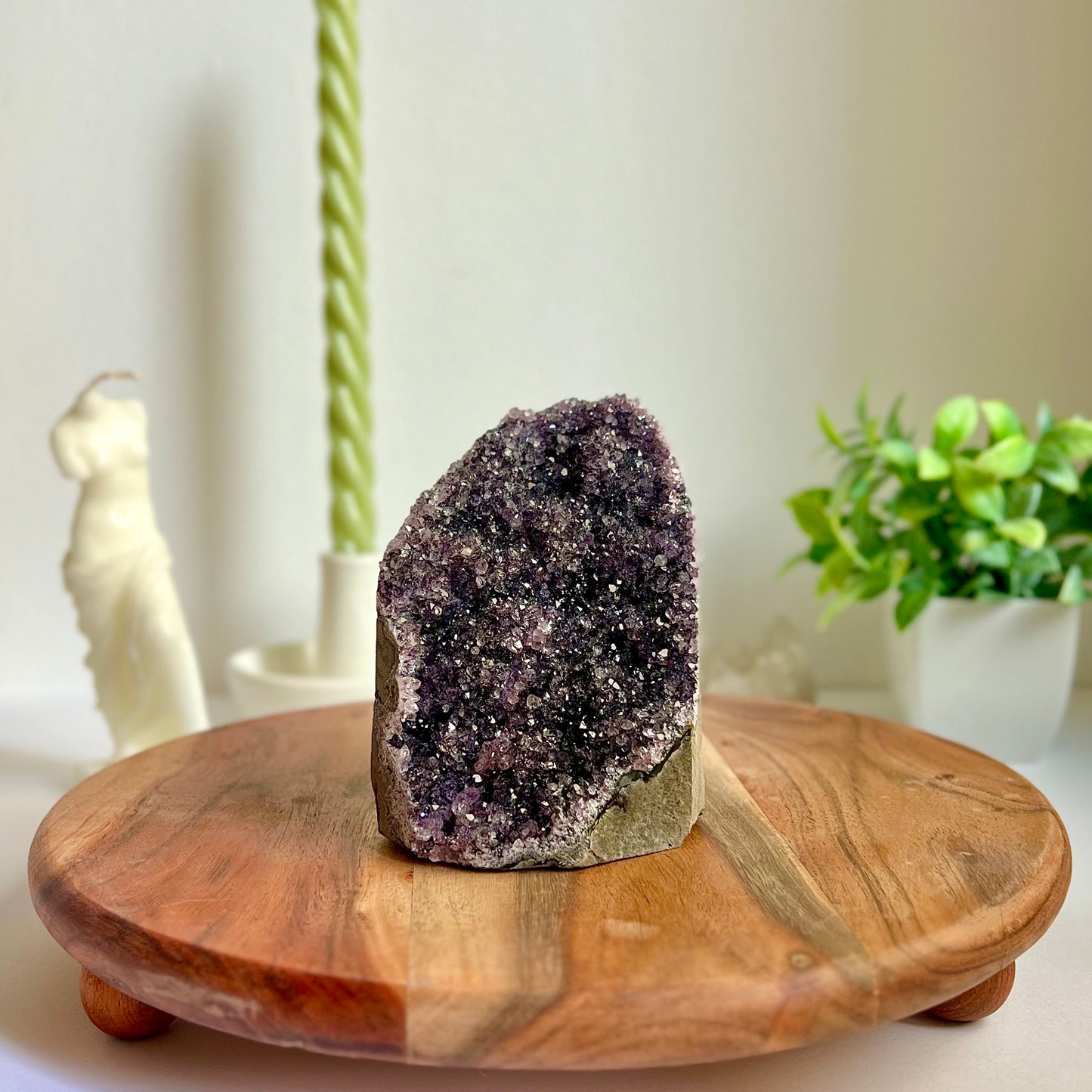 Drusa de Amatista con base plana