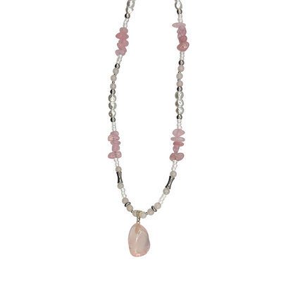 Collar Rosalía con Cuarzo Rosa - Amor propio y calma emocional