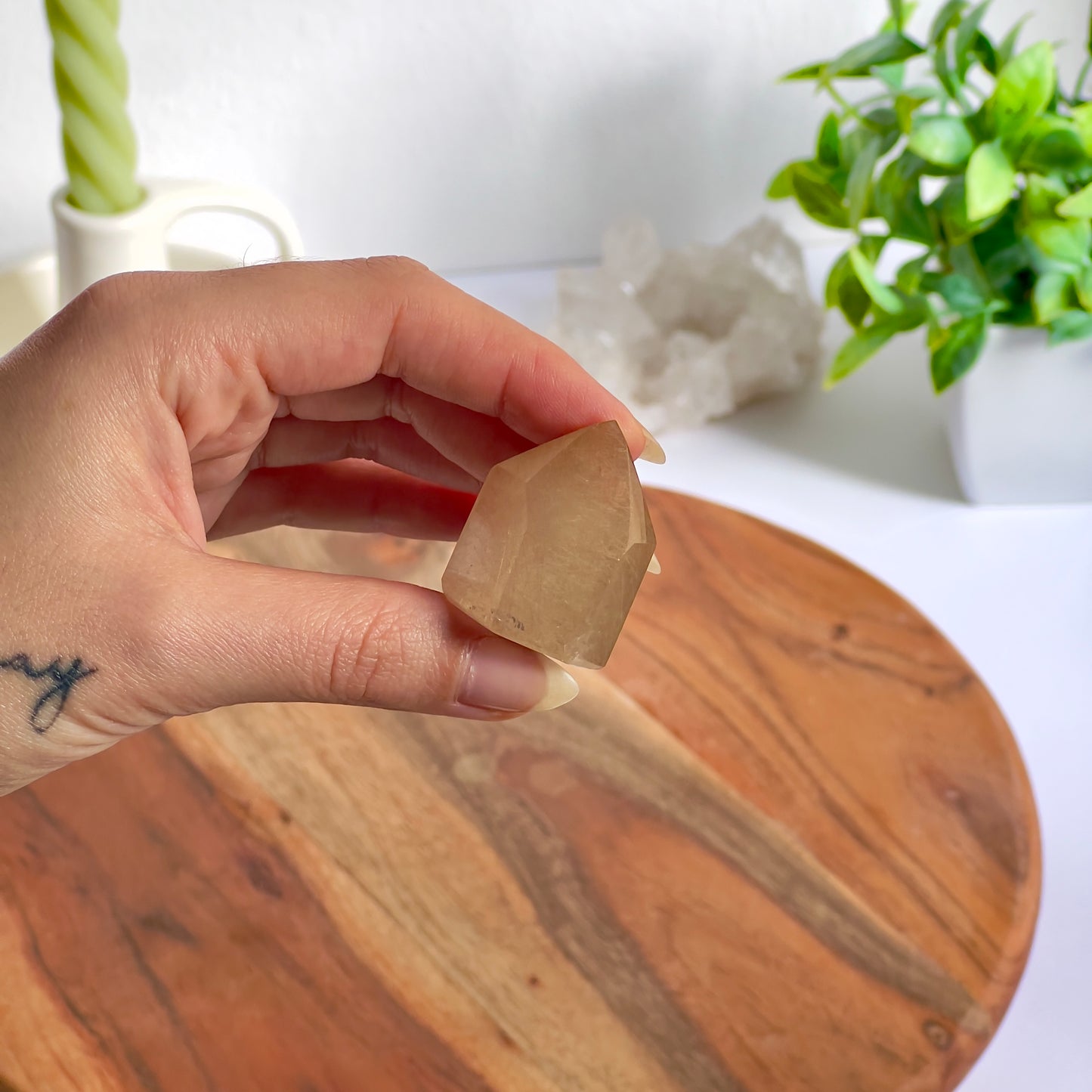 Punta pulida de Cuarzo Rutilado