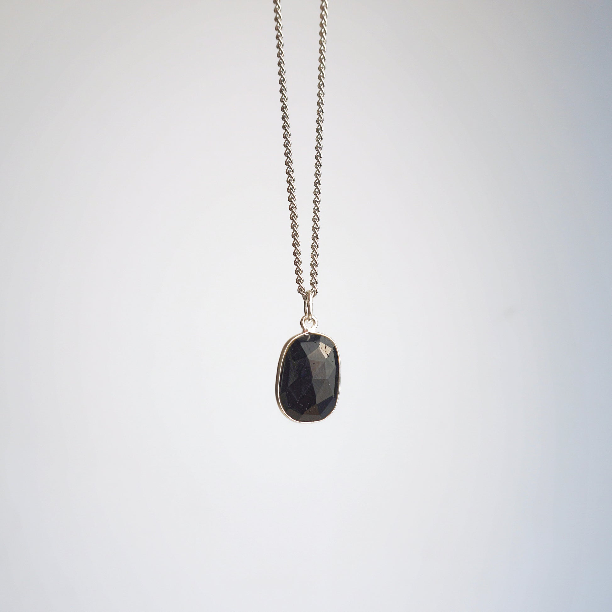 Collar Turmalina facetada