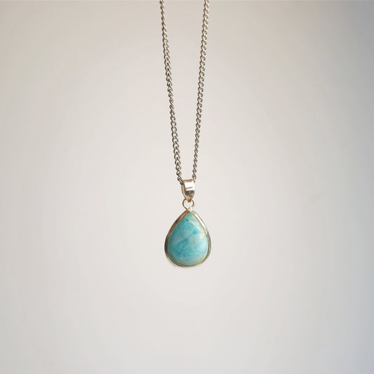 Collar cabujón de Larimar