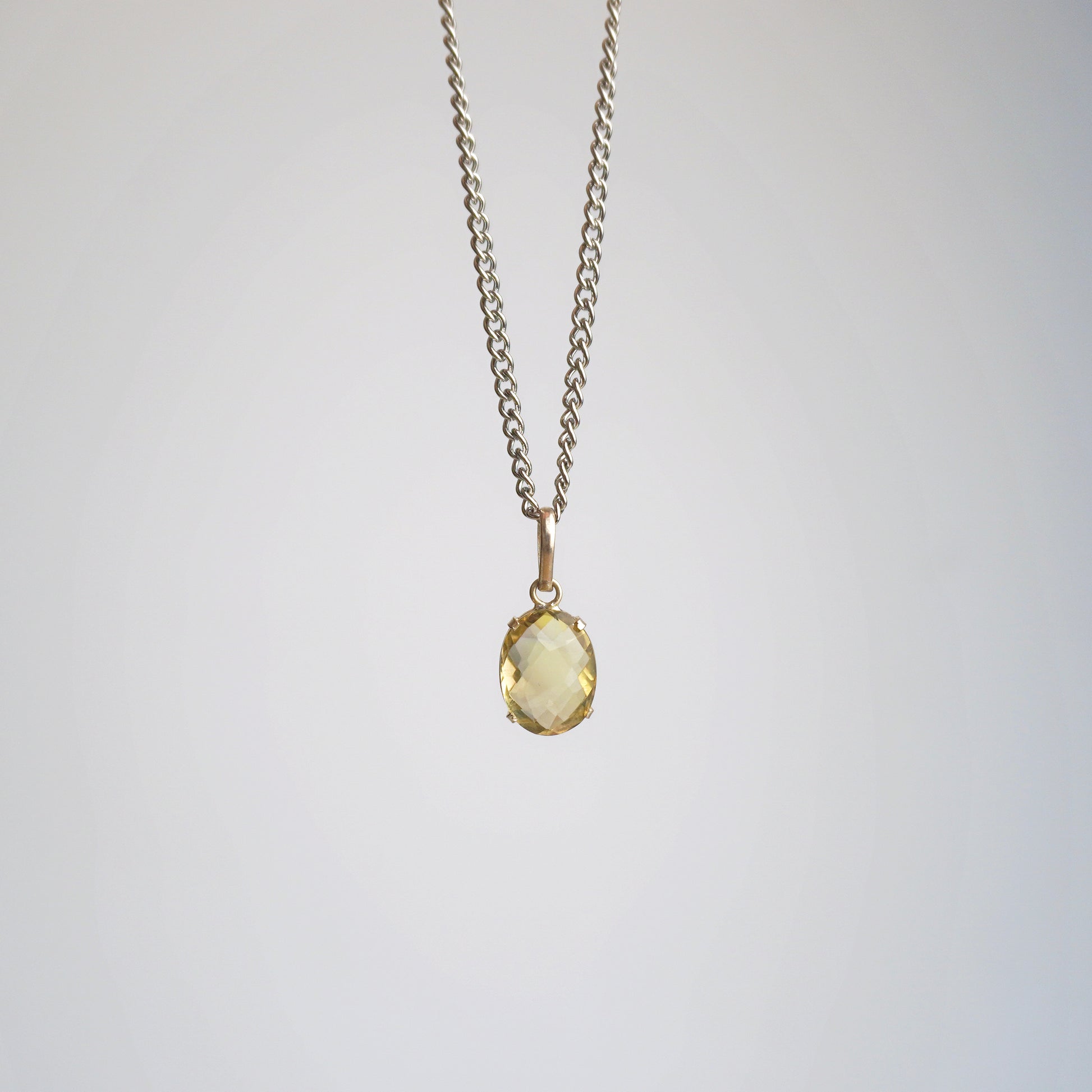 Collar óvalo Citrino