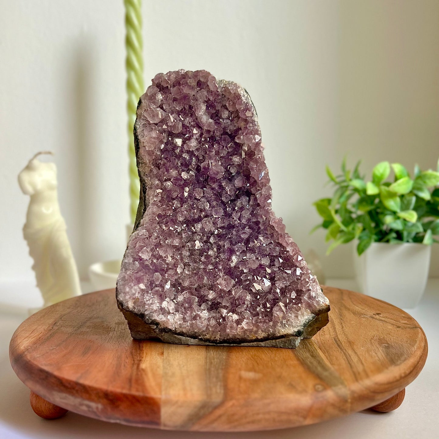 Drusa de Amatista con base plana