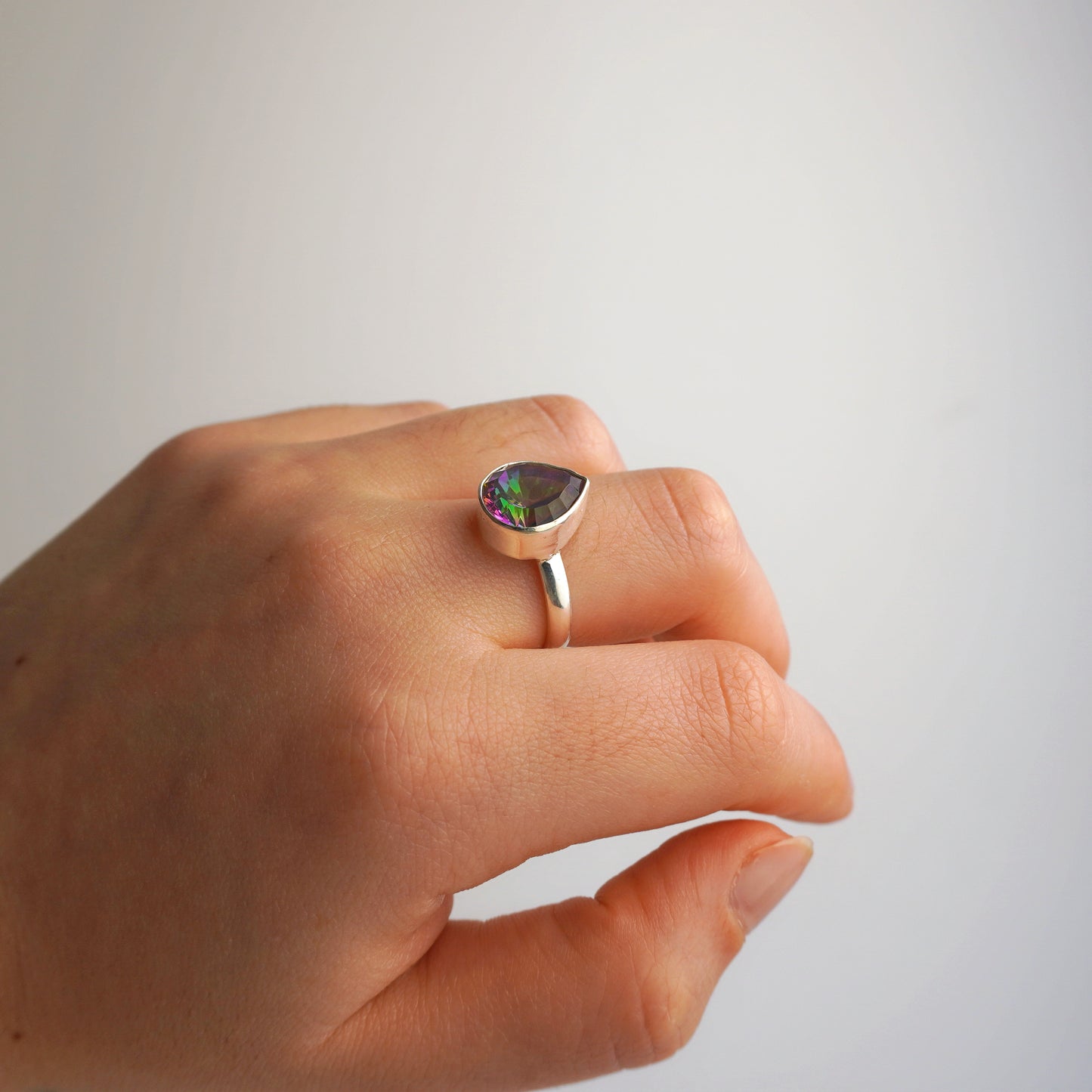 Anillo Topacio Místico