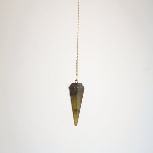 Péndulo de Labradorita
