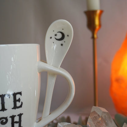 Taza White Witch con cucharita - Para intencionar tus bebidas