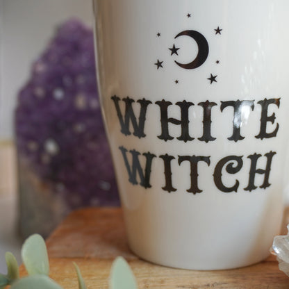 Taza White Witch con cucharita - Para intencionar tus bebidas