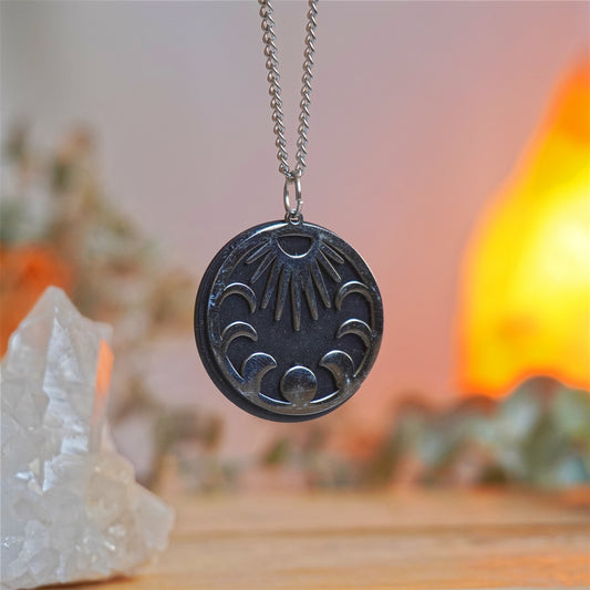 Collar fases lunares con Shungita | Autoamor y limpieza energética