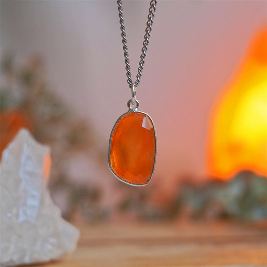 Collar Cornalina facetada | Energía y motivación