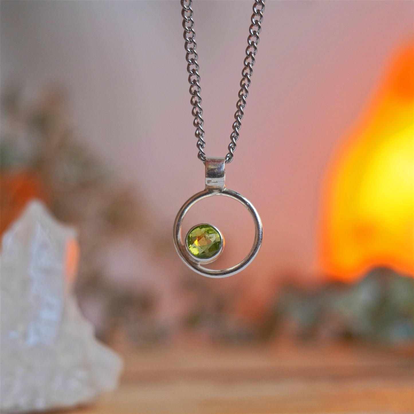 Collar Olivino en aro | Positividad y destino