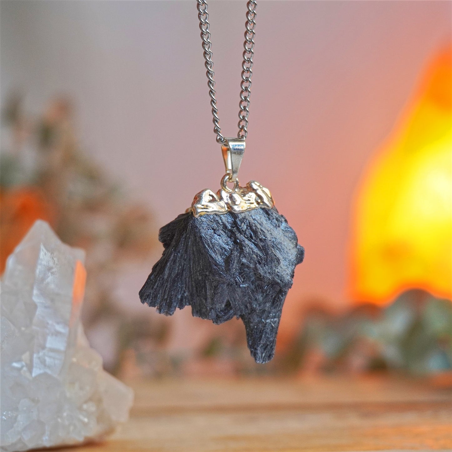 Collar Taramita | Escoba de Bruja | Protección y superación