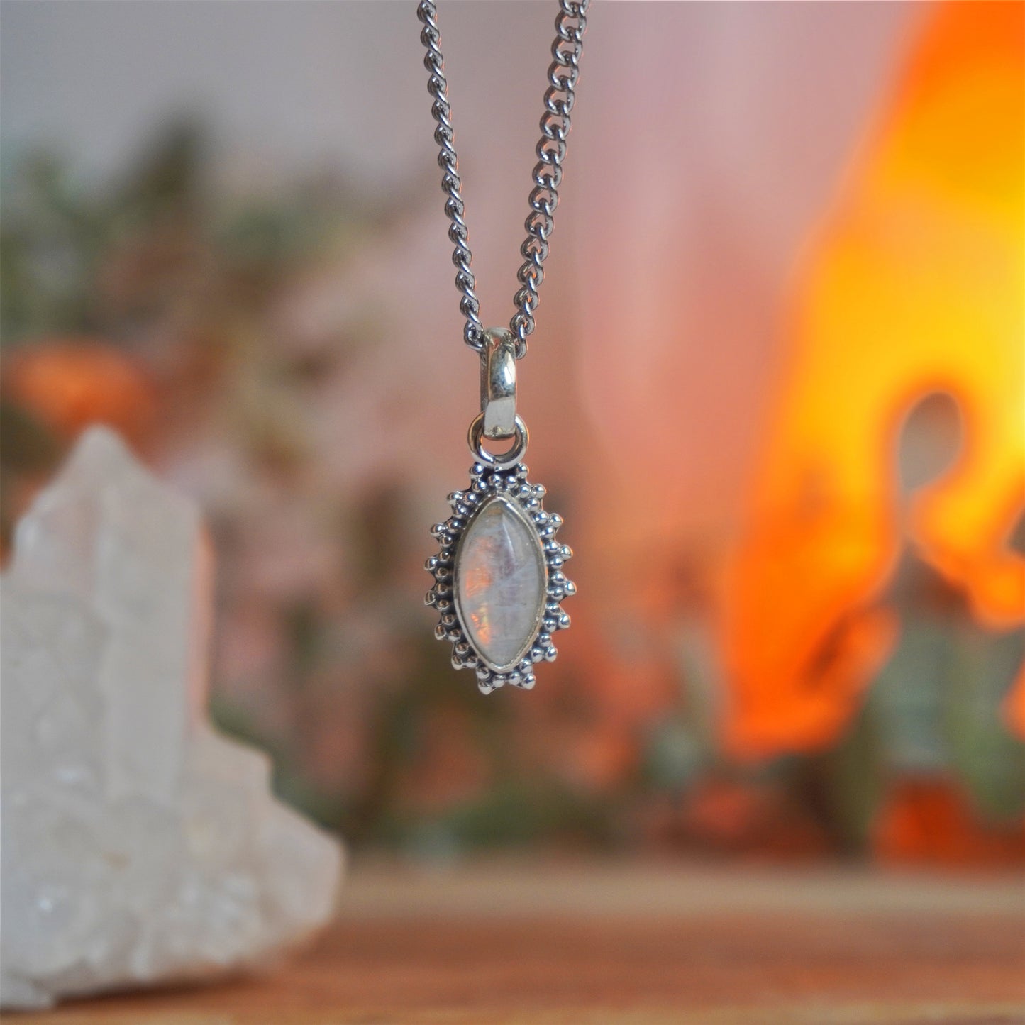 Collar ojo de Piedra Luna | Energía femenina e intuición