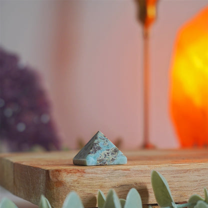 Pirámide de Larimar | Paz emocional y serenidad