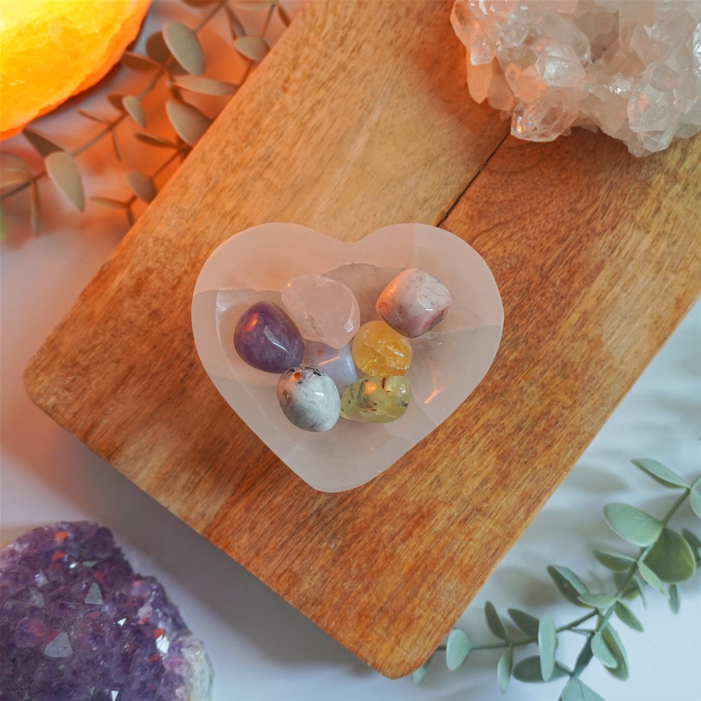 Bol Corazón de Selenita | Limpieza energética y atmósfera pacífica