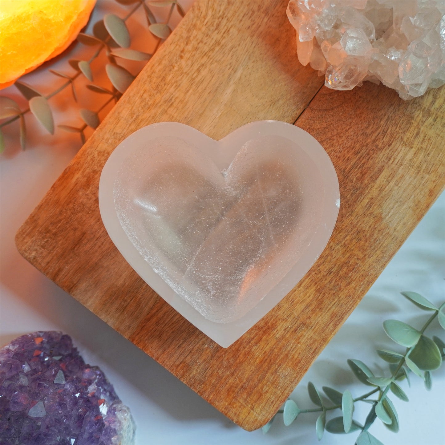 Bol Corazón de Selenita | Limpieza energética y atmósfera pacífica