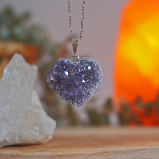 Collar corazón de Amatista Aqua Aura | Calma, intuición y comunicación